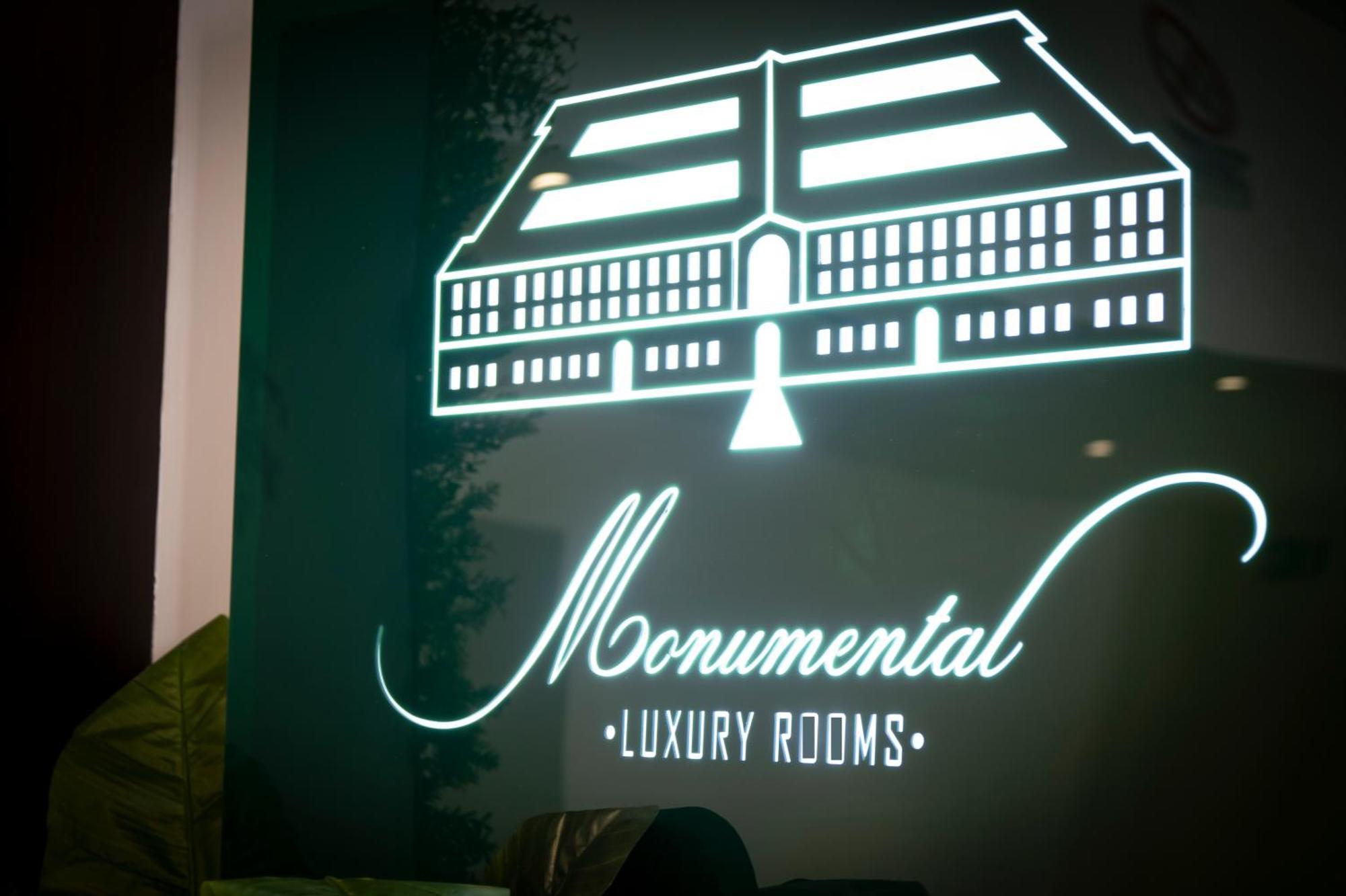 Monumental Luxury Rooms Казерта Екстер'єр фото