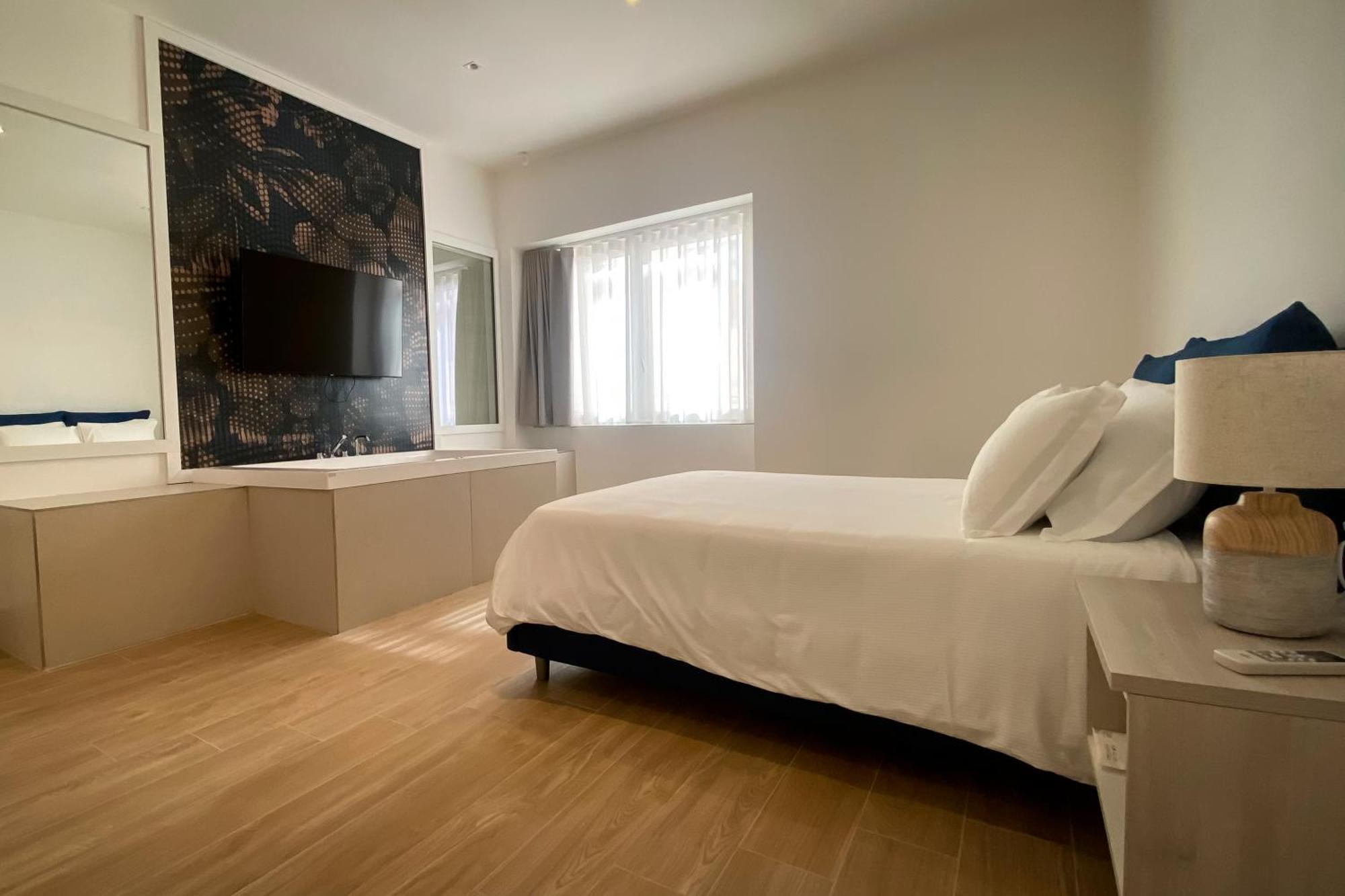 Monumental Luxury Rooms Казерта Екстер'єр фото
