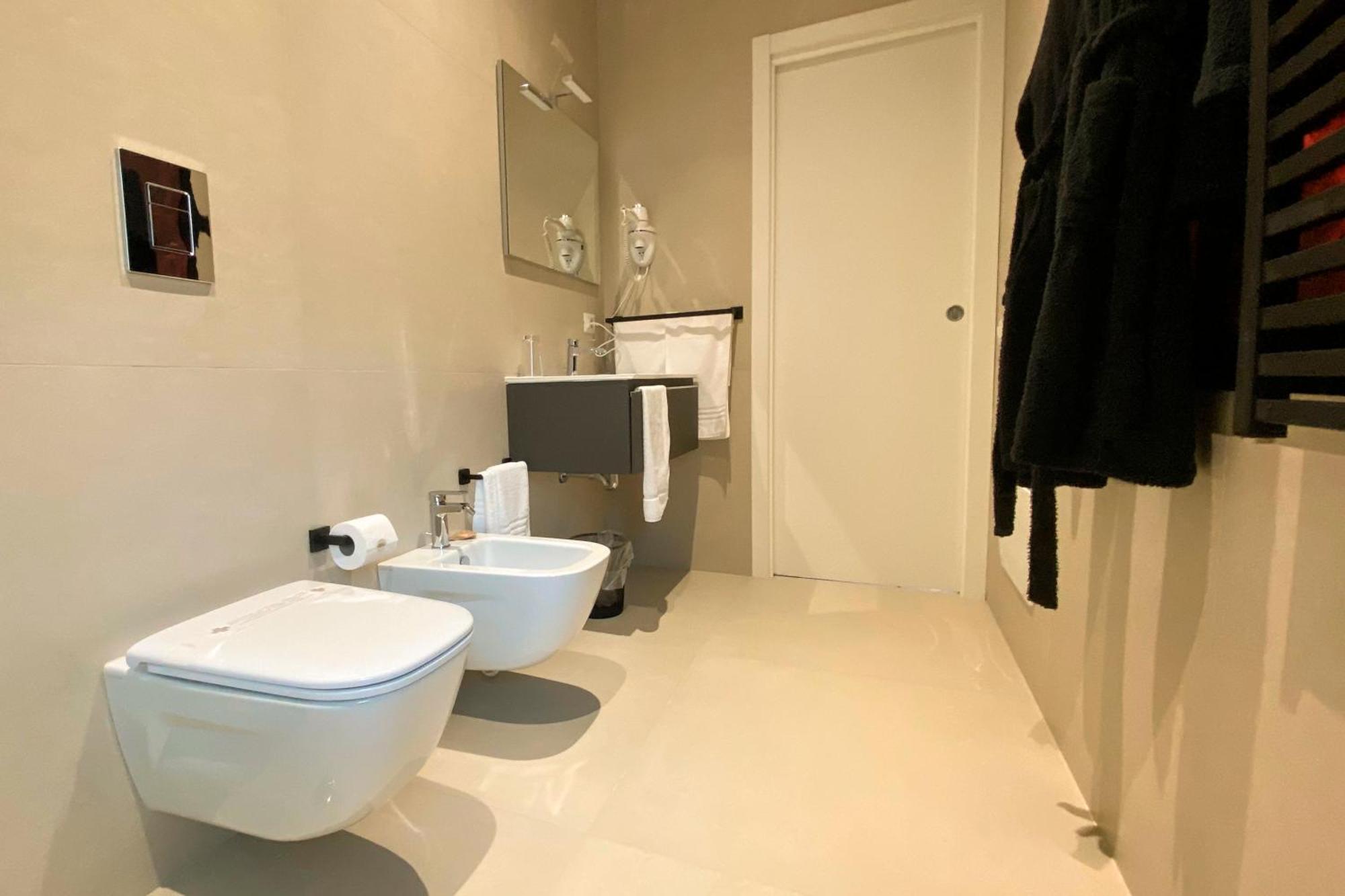 Monumental Luxury Rooms Казерта Екстер'єр фото