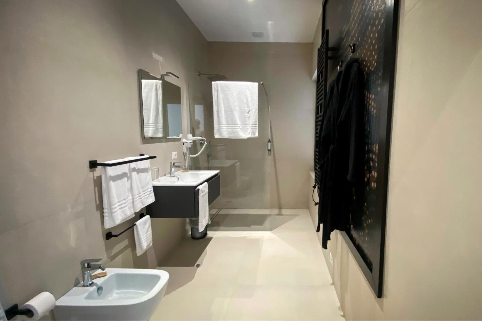 Monumental Luxury Rooms Казерта Екстер'єр фото